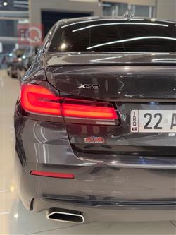 بی ئێم دەبڵیو سیریەس 5